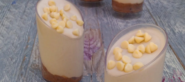 Cheesecake al cocco e caffè